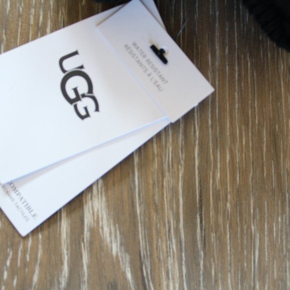 NWT UGG‎ MEN'S WOOL SHEARLING LEATHER TRIMMED GLOVE - Picture 3 of 6